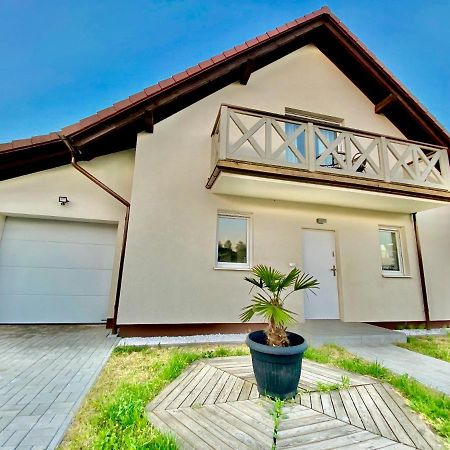 Villa Dom Kaszubka Oaza Sominy Exterior foto